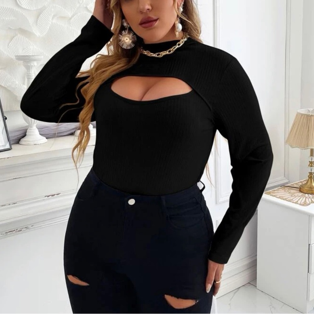 Shein Plus Cut Front Mock Neck Top. 1XL